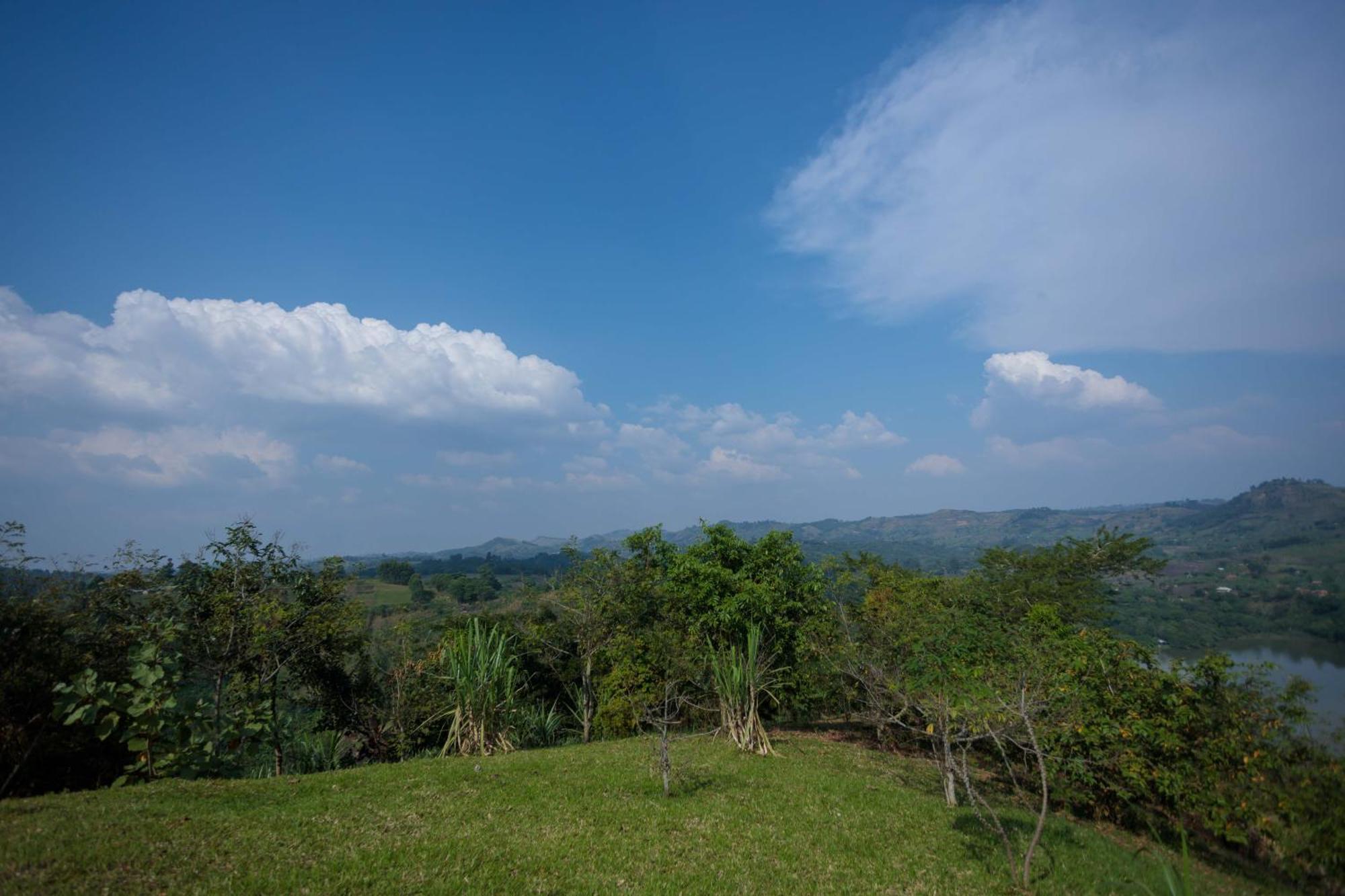 Lake Mwamba Lodge Kasenda Ngoại thất bức ảnh