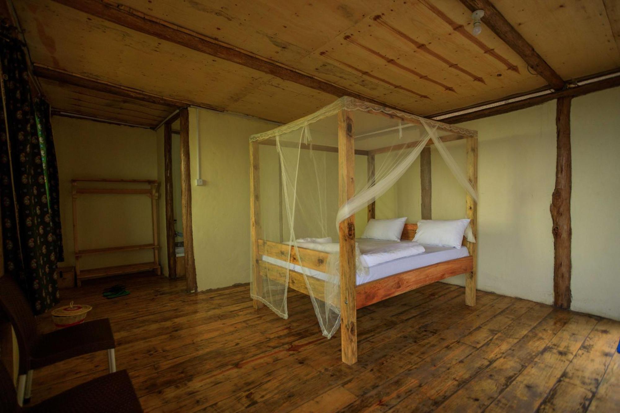 Lake Mwamba Lodge Kasenda Ngoại thất bức ảnh