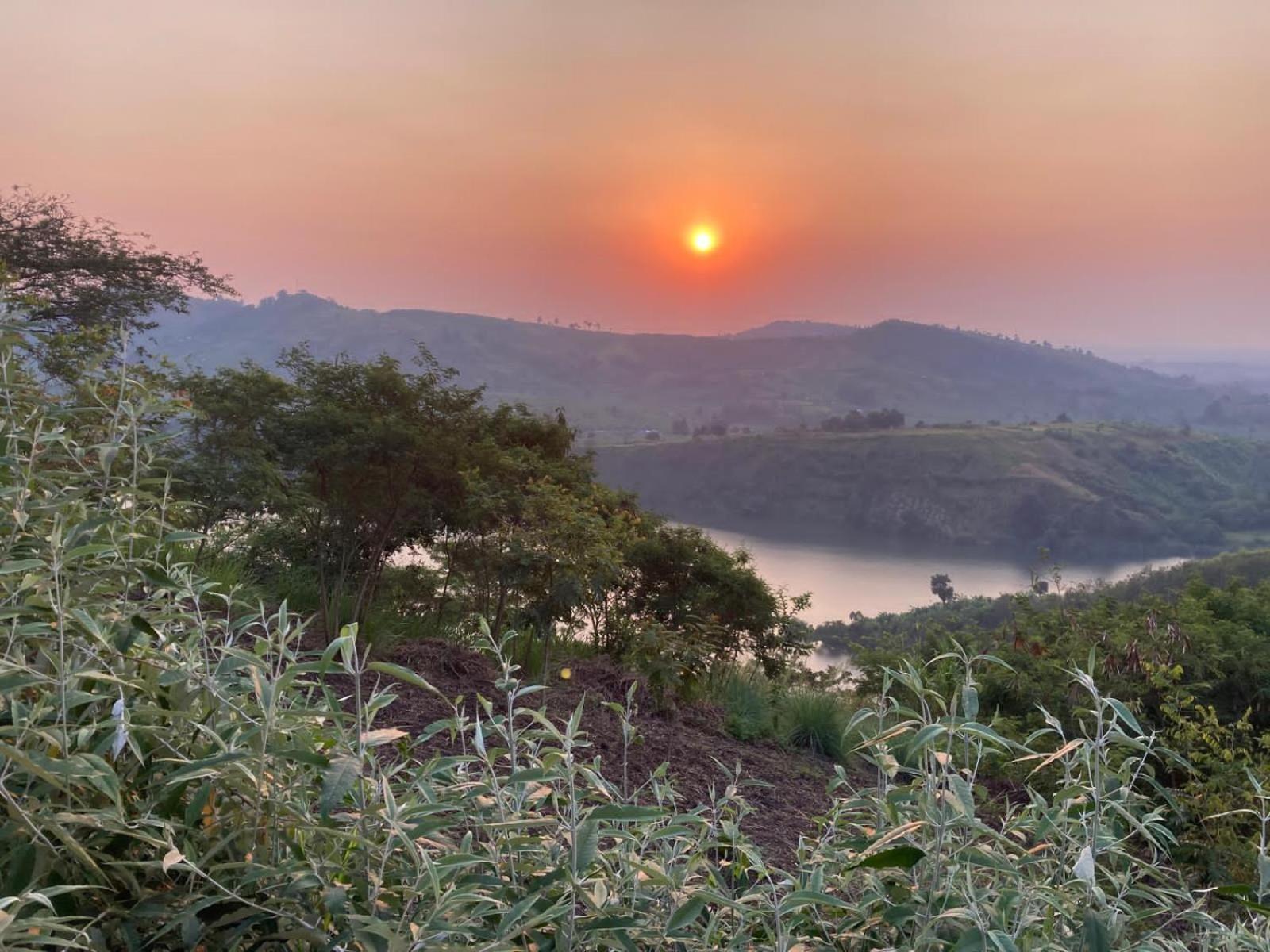 Lake Mwamba Lodge Kasenda Ngoại thất bức ảnh